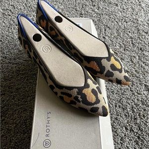 Rothy’s big cats point flats size 8.5
